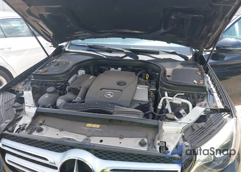 2018 Mercedes-Benz Glc 300 из США, поврежденный, VIN WDC0G4JB0JV114162